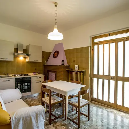 La Casa Di Nonna Piera アパート